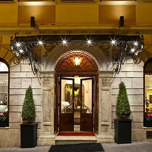 Szálloda Ottocento