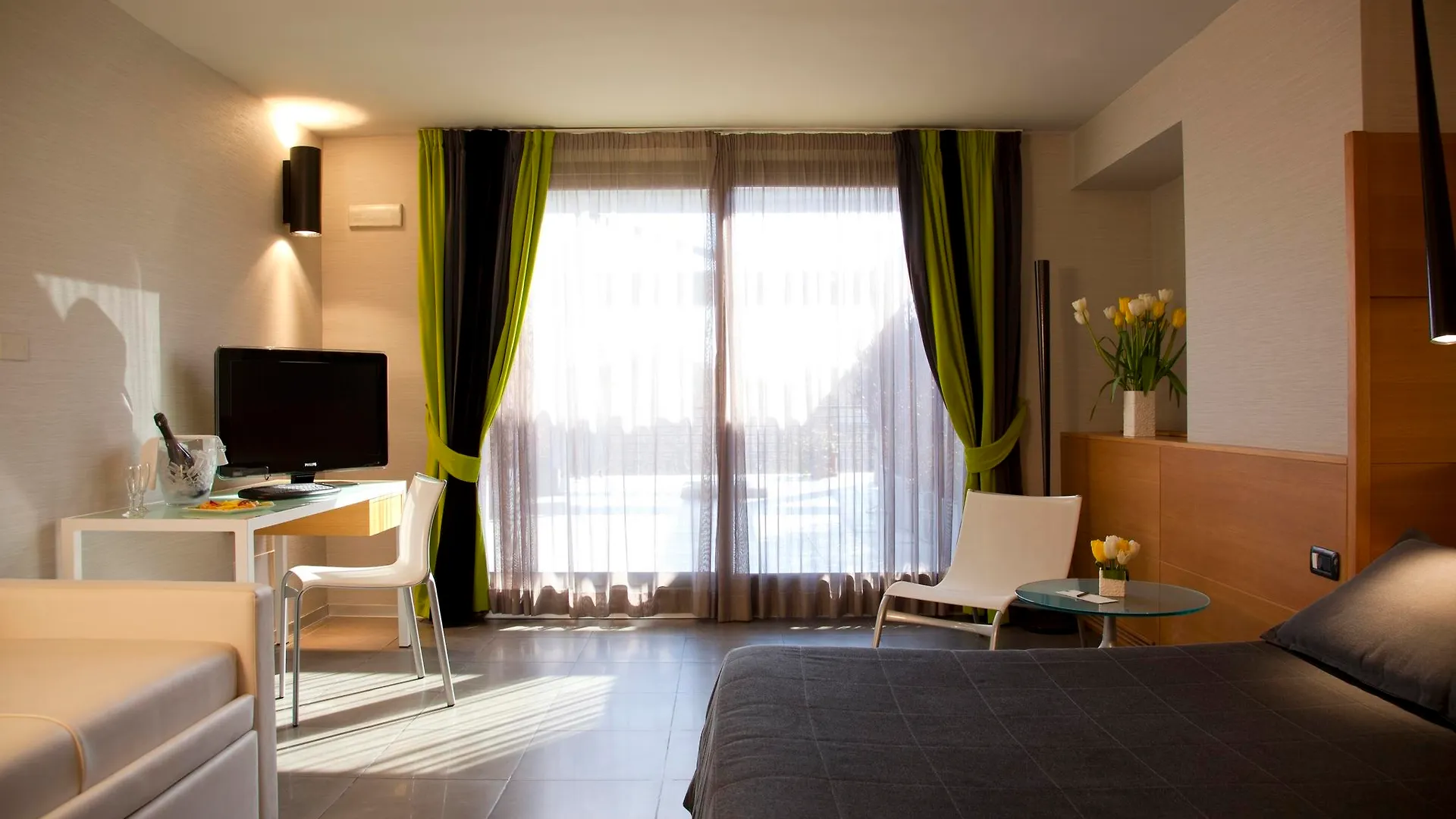 Hotel Zone Rome
