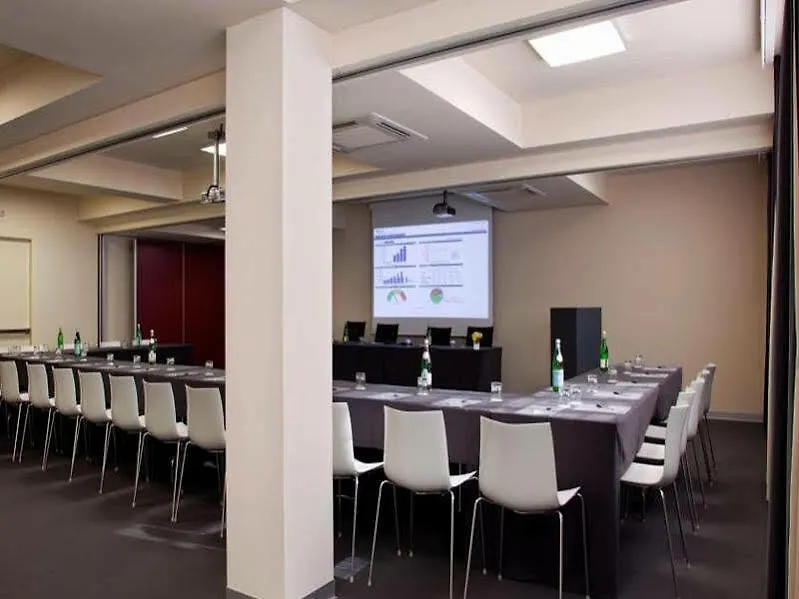 Hotel Zone Rome