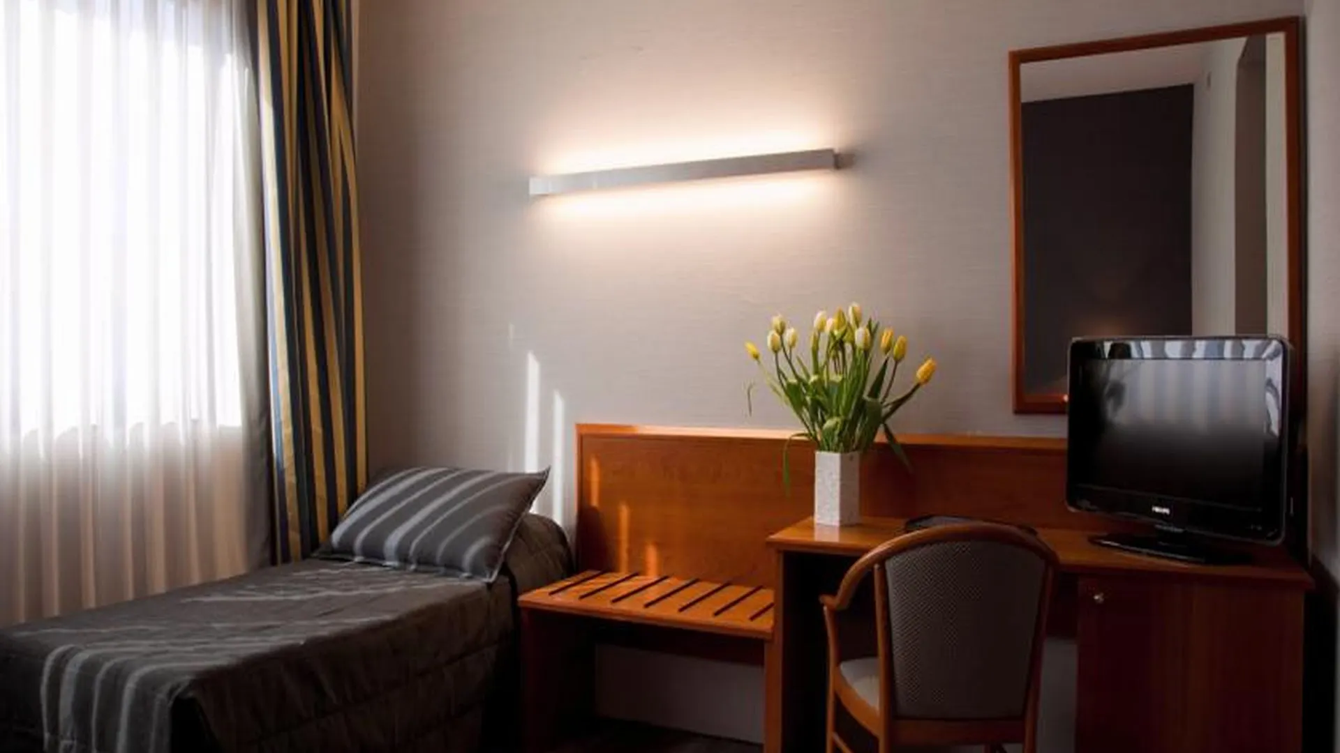 Hotel Zone Рим
